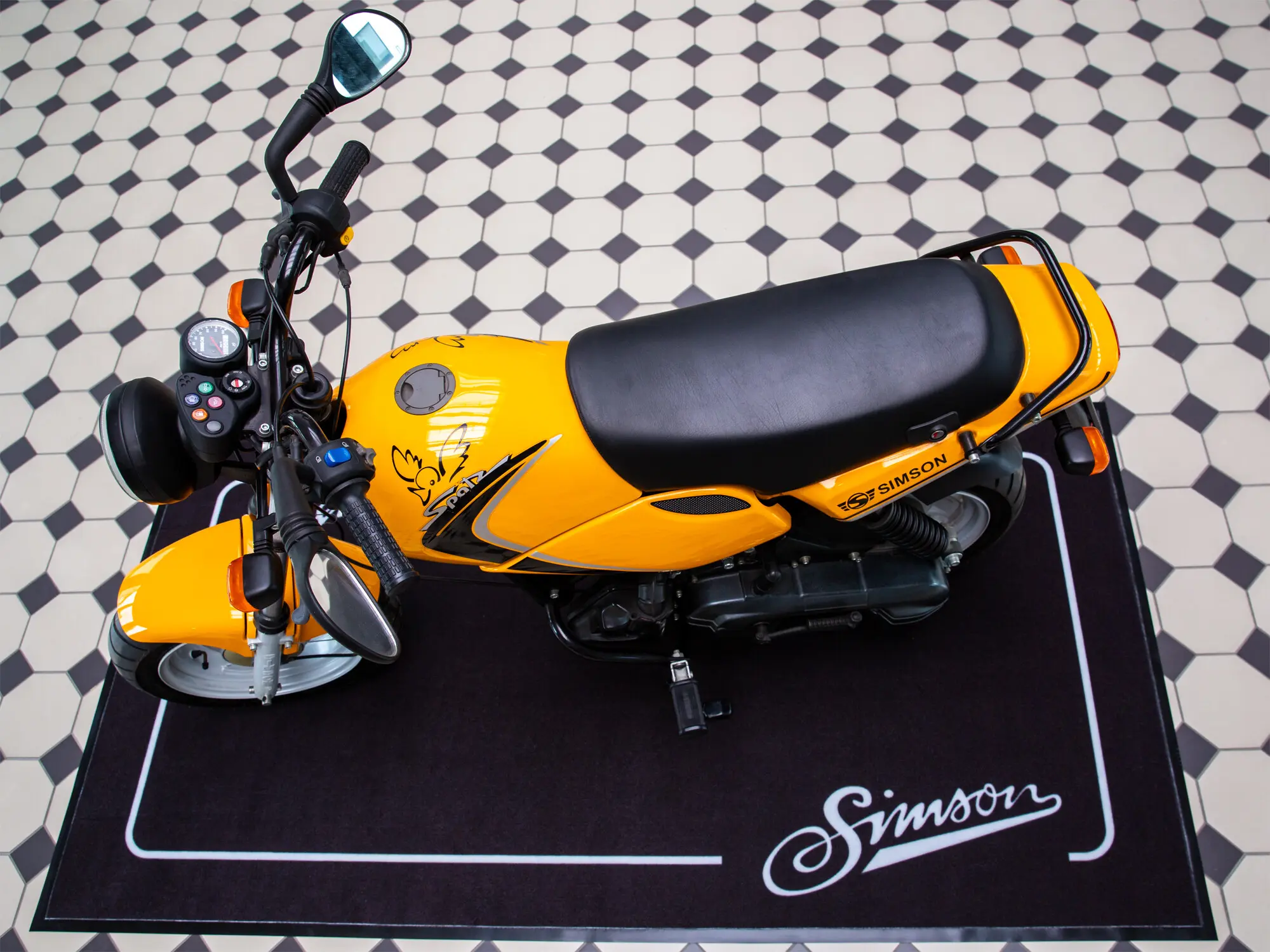 Simson Ersatzteile Shop  Motorrad Mögling - Werkstattmatte, massive  Qualität, undurchlässig für Flüssigkeiten Größe: ca. 200x 103cm